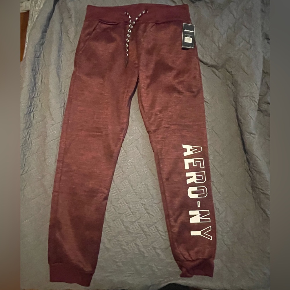 Men’s Aeropostale joggers